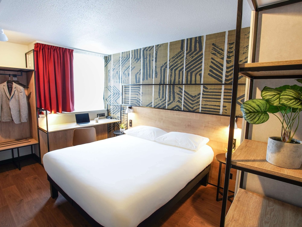Hotel Ibis Tours centre Giraudeau 20/57