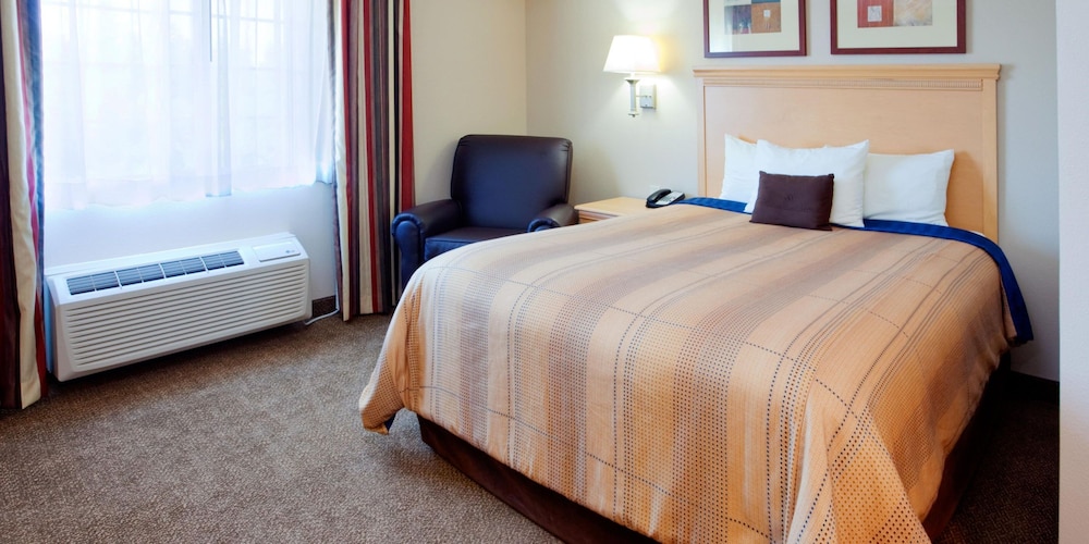 Candlewood Suites Jacksonville 24/72