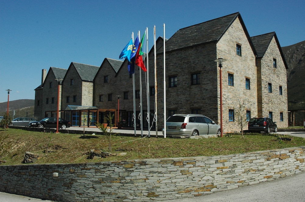 Inatel Piodao Hotel 3/74