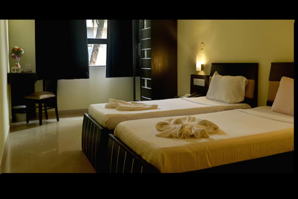 All Seasons Guest House 14/43