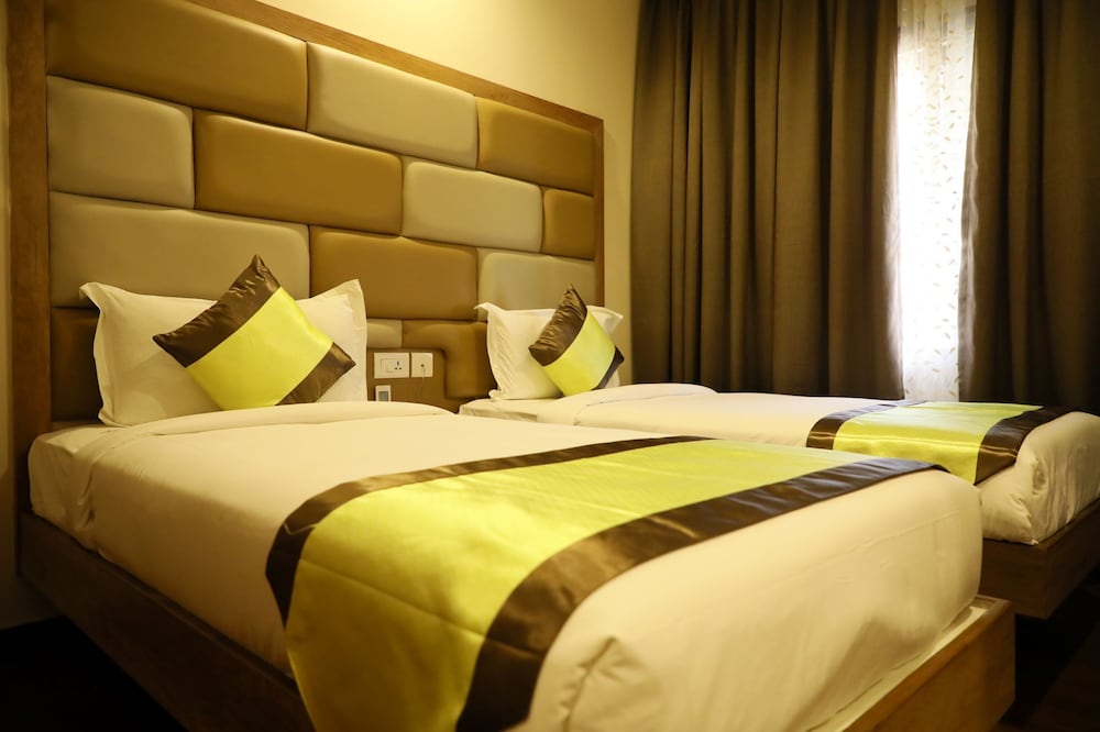 TAZ KAMAR INN 17/41