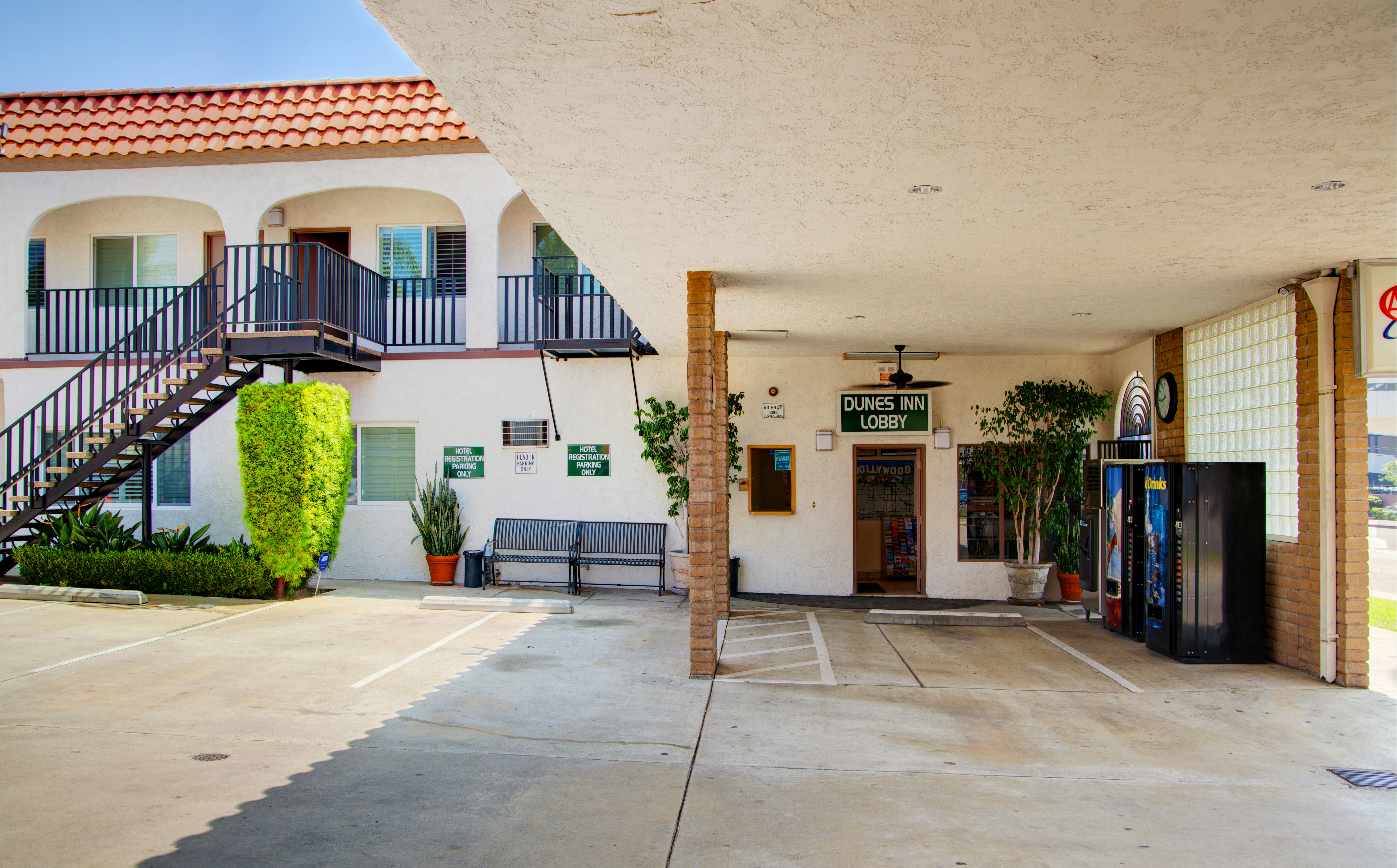 Dunes Inn Sunset 66/78
