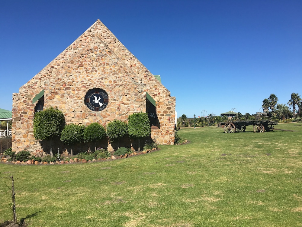 Mentors Country Estate 36/47