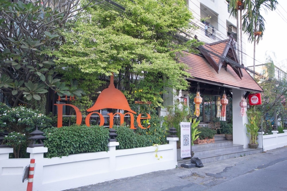 THE DOME RESIDENCE 3/32