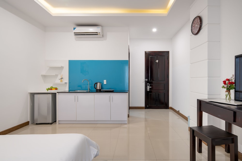 Phuong Dong Hotel & Apartment 2/35