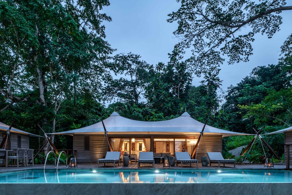Hotel Roca Sundy 5/61