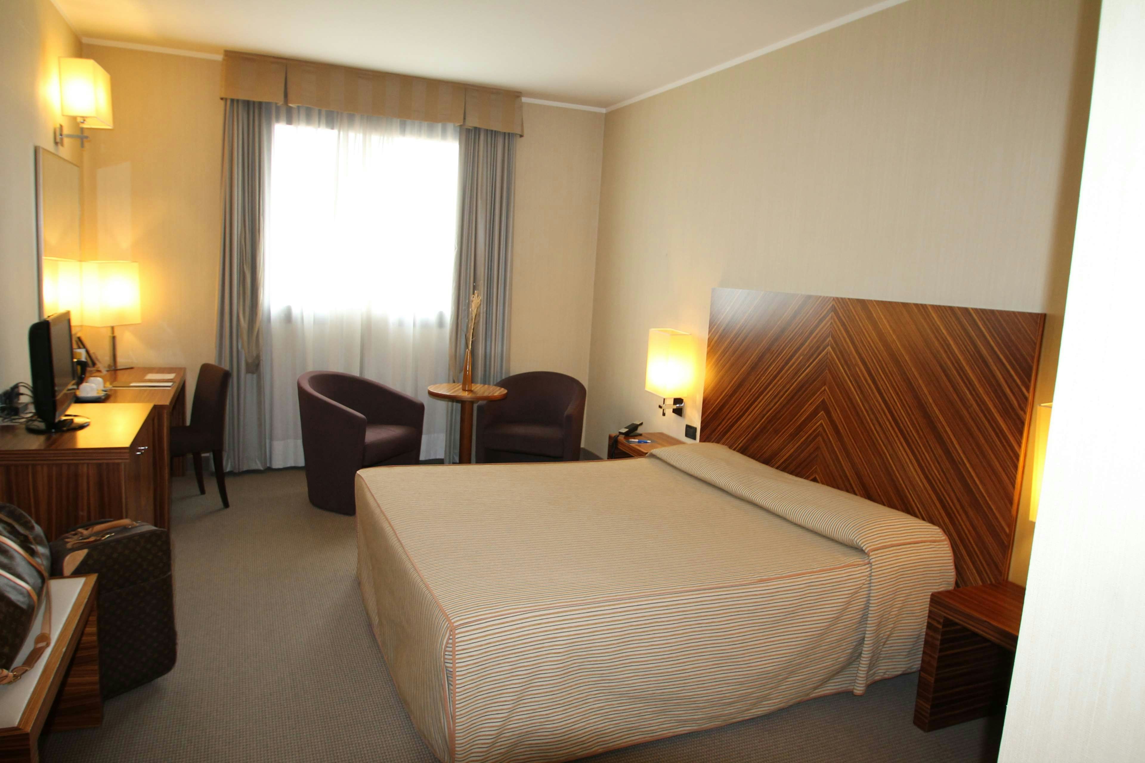 Mh Hotel Piacenza Fiera 1/31
