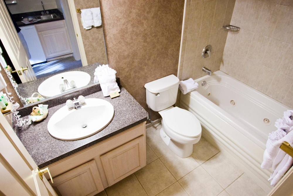 Bella Vista Suites 17/59