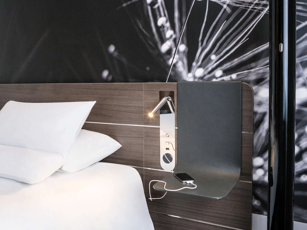 Novotel Paris Saclay 59/74