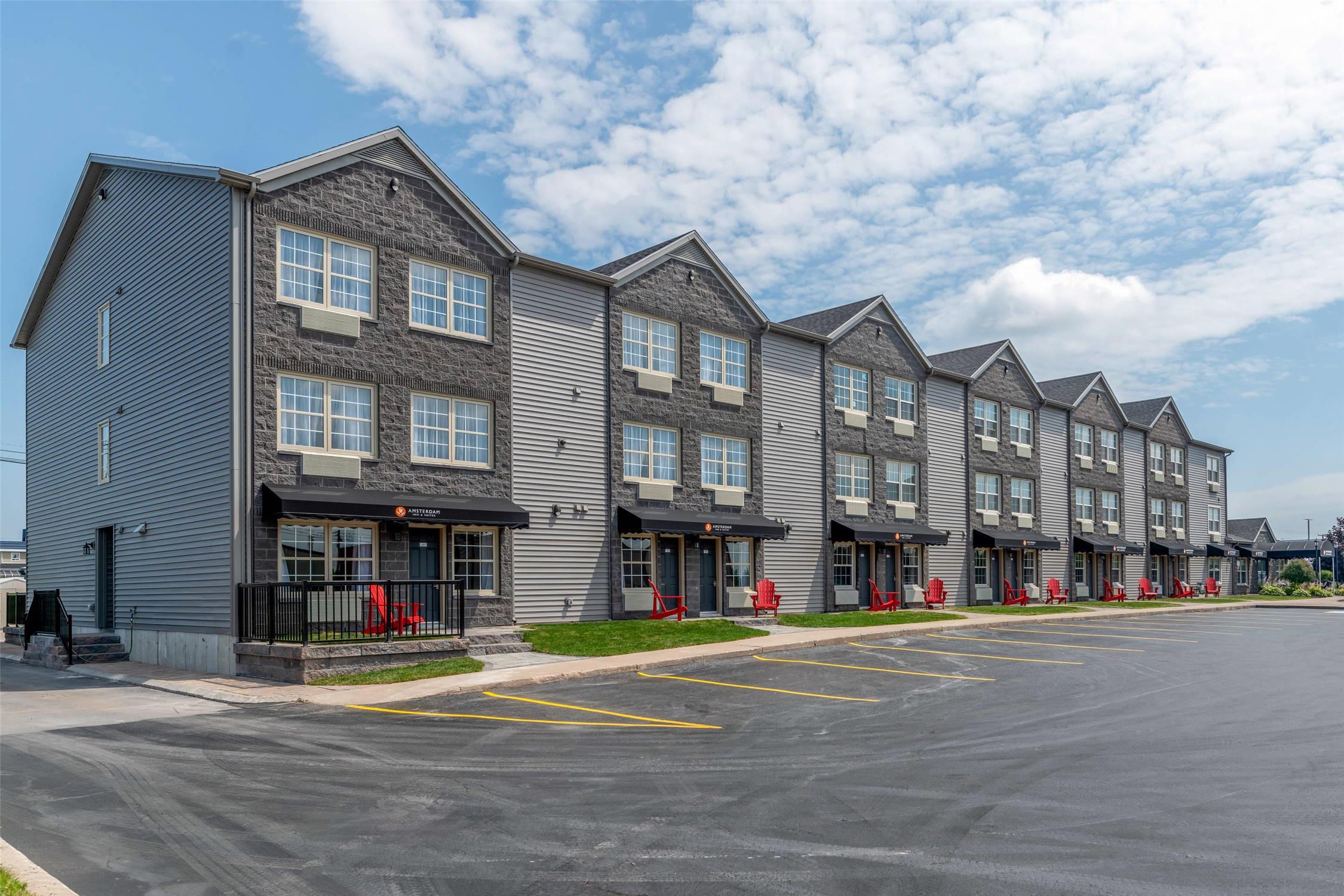 Amsterdam Inn & Suites, an Ascend Collection Hotel 25/28