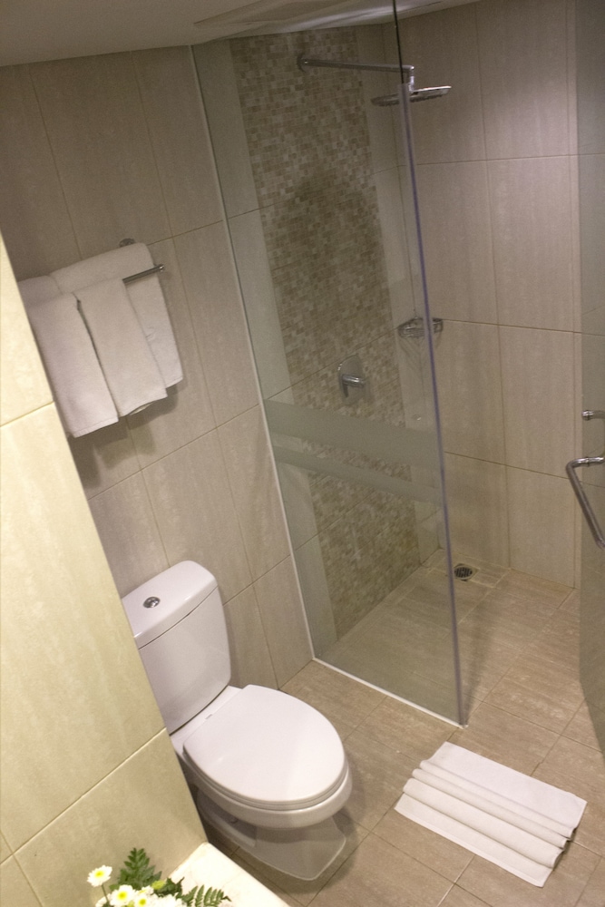 Atria Hotel Malang 61/63