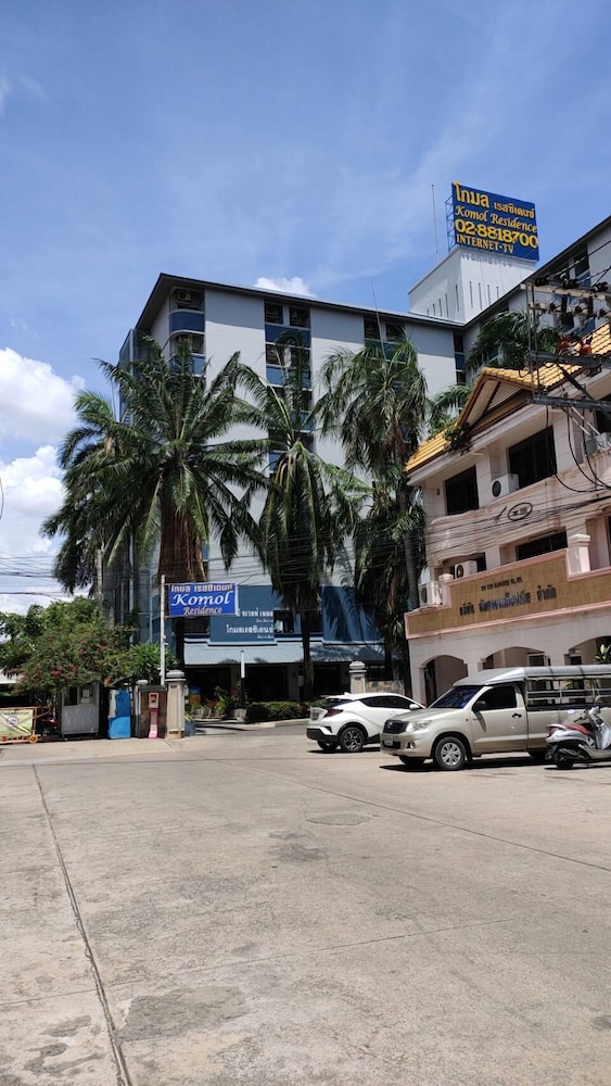 KOMOL RESIDENCE BANGKOK 56/65