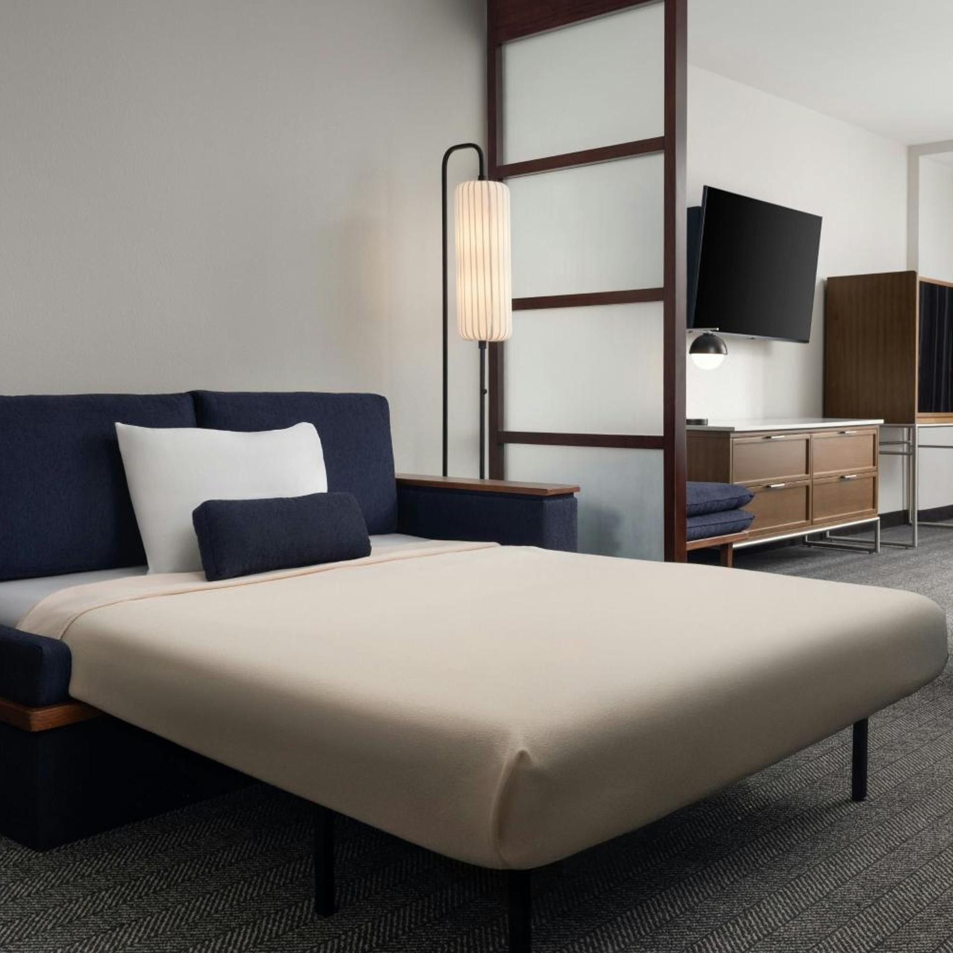 غرفة بسرير كينج، Courtyard By Marriott Dallas Dfw Airport North Grapevine 11/15