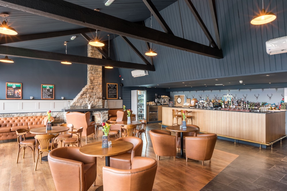 Windermere Hotel 44/60