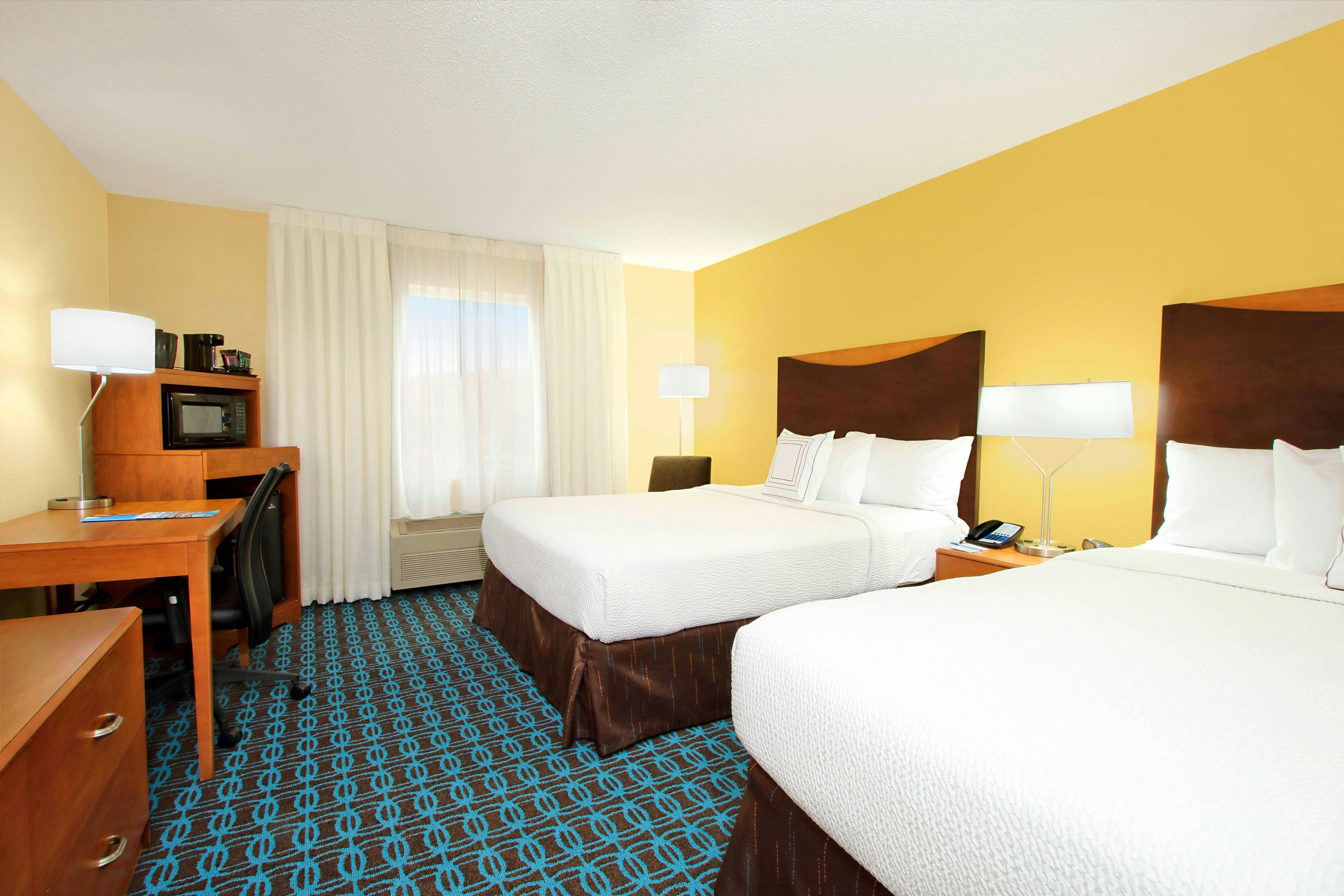 room, 2 queen beds
