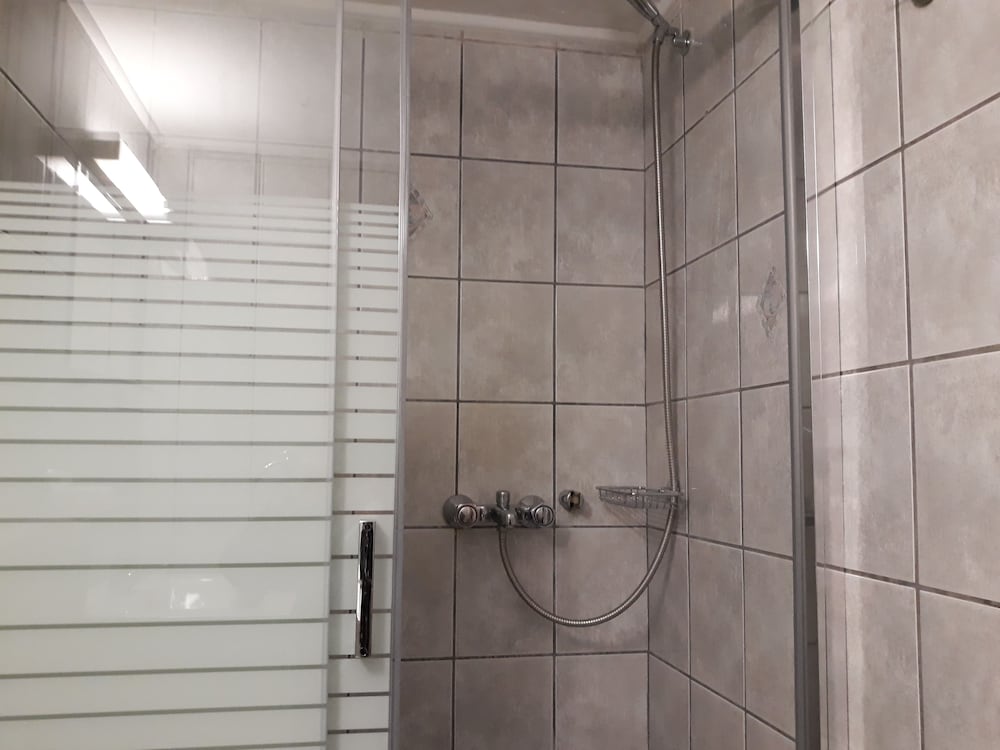 Studio, Double Bed, Mountain View, Sofa, Orange Fodele 3/3