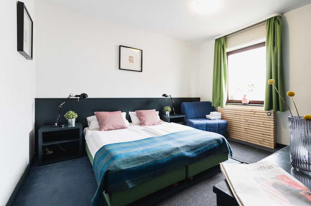 City Hotel Fellbach 24H CHECK-IN 5/26