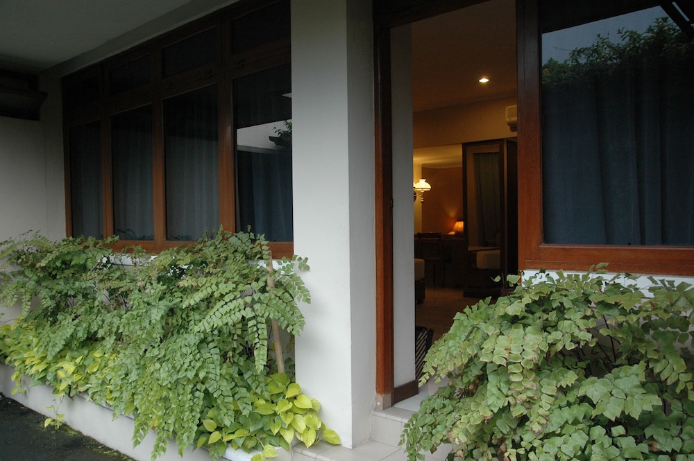 Riyadi Palace Hotel 写真1