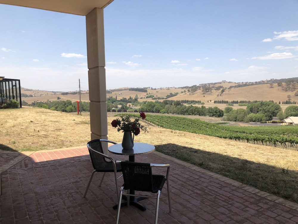 Turners Vineyard Motel Function And Convention Centre 20/32