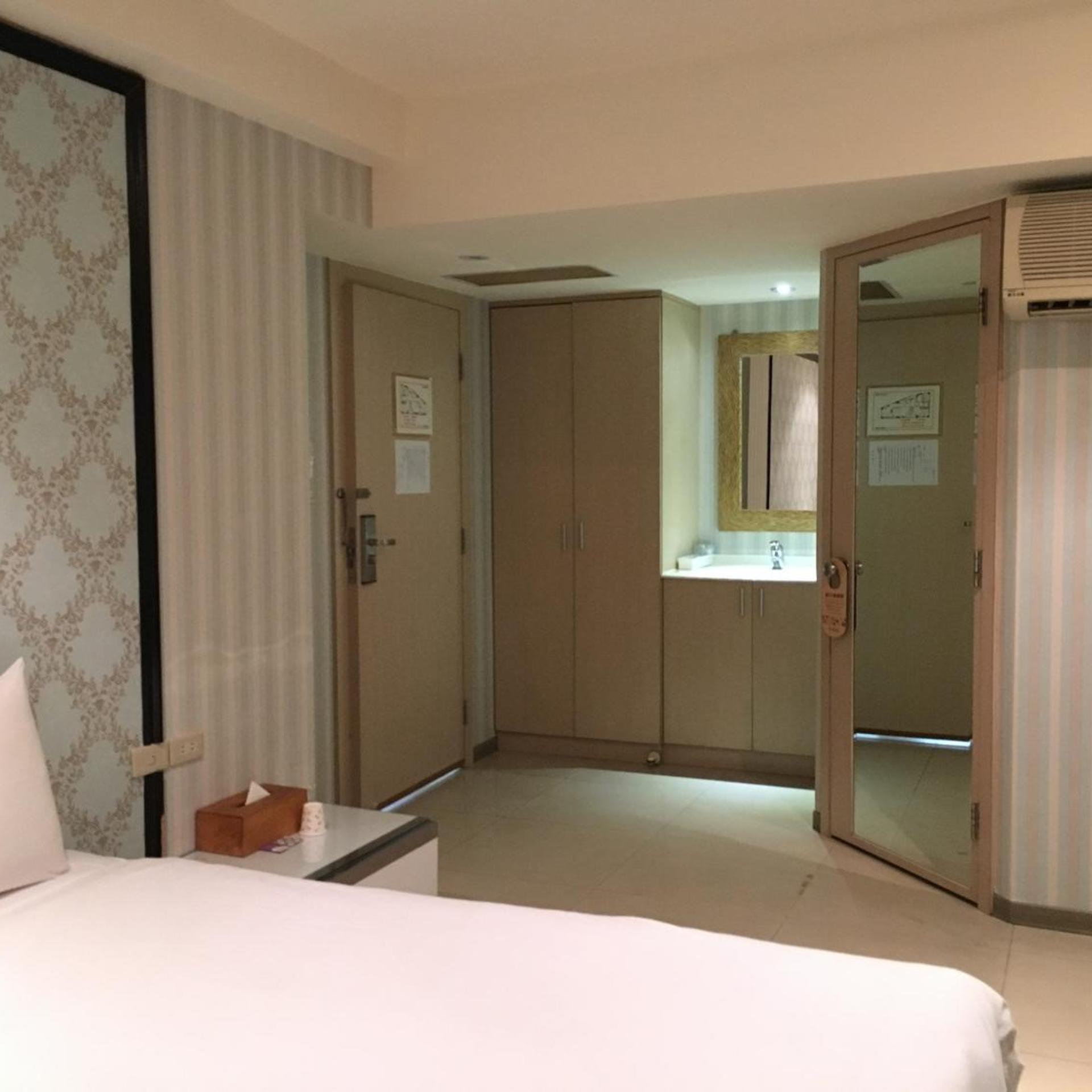 Daylight Hotel 13/33