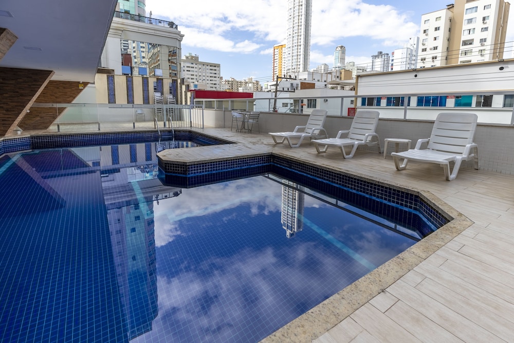 Hotel dos Acores 46/64
