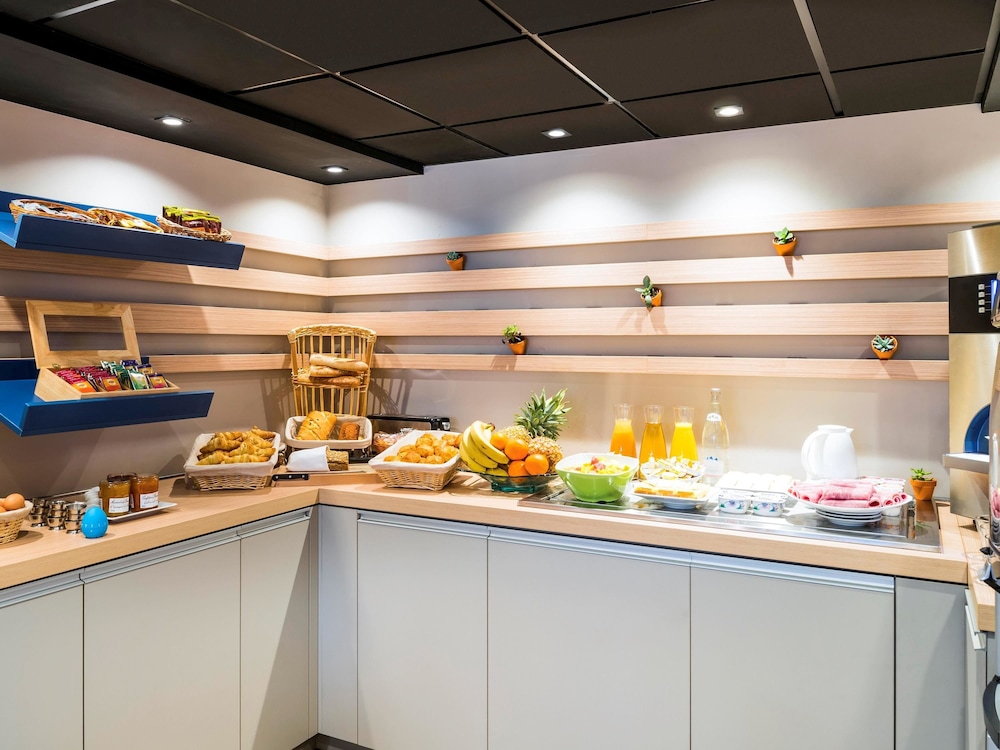 Ibis Styles Clamart Gare Grand Paris 9/65