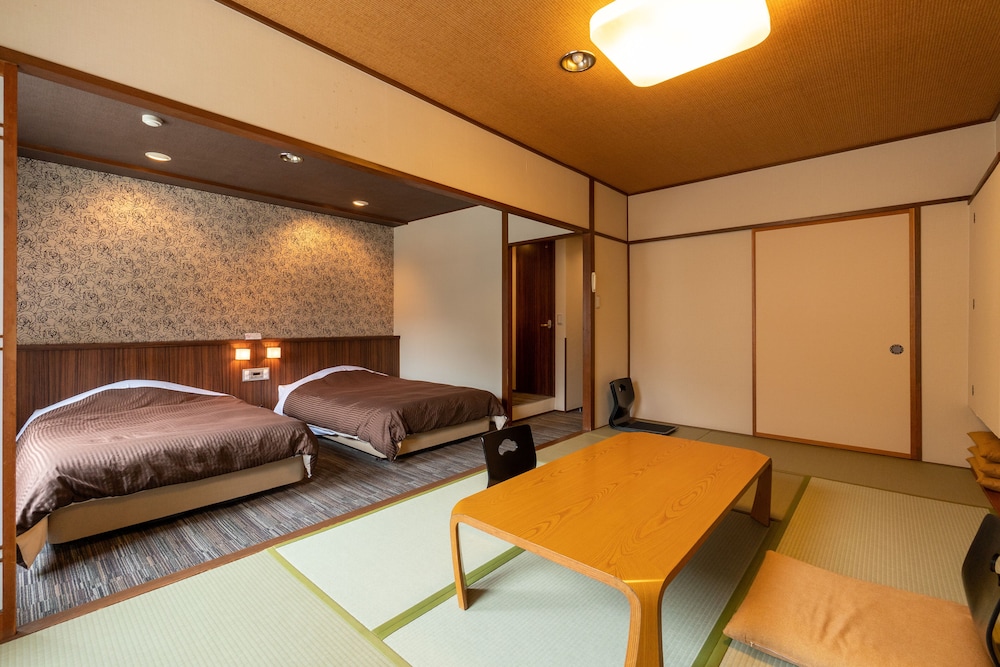 Ooedo-Onsen-Monogatari Higashiyama Grand Hotel 8/46