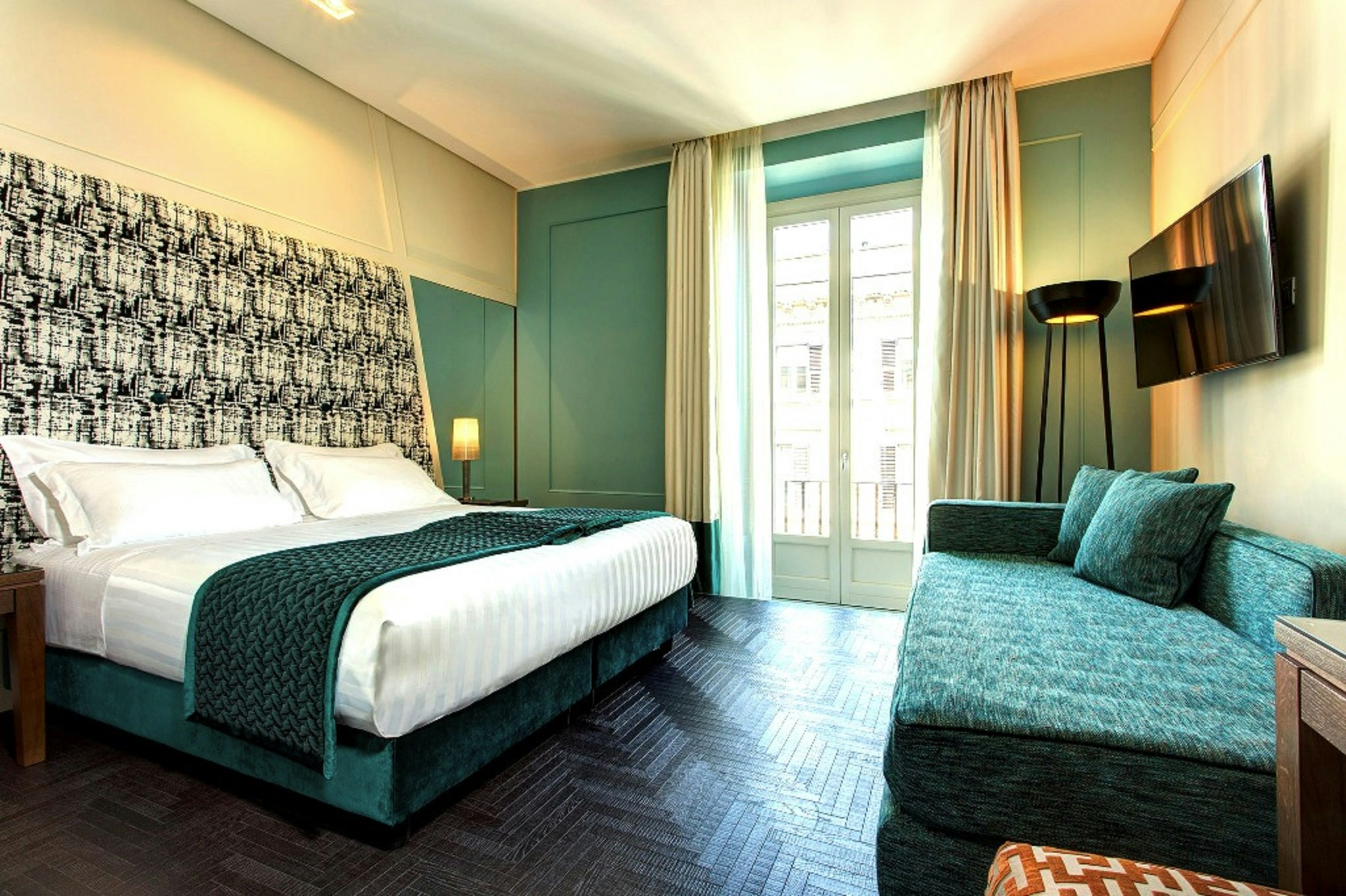 Mascagni Luxury Rooms & Suites 4/16