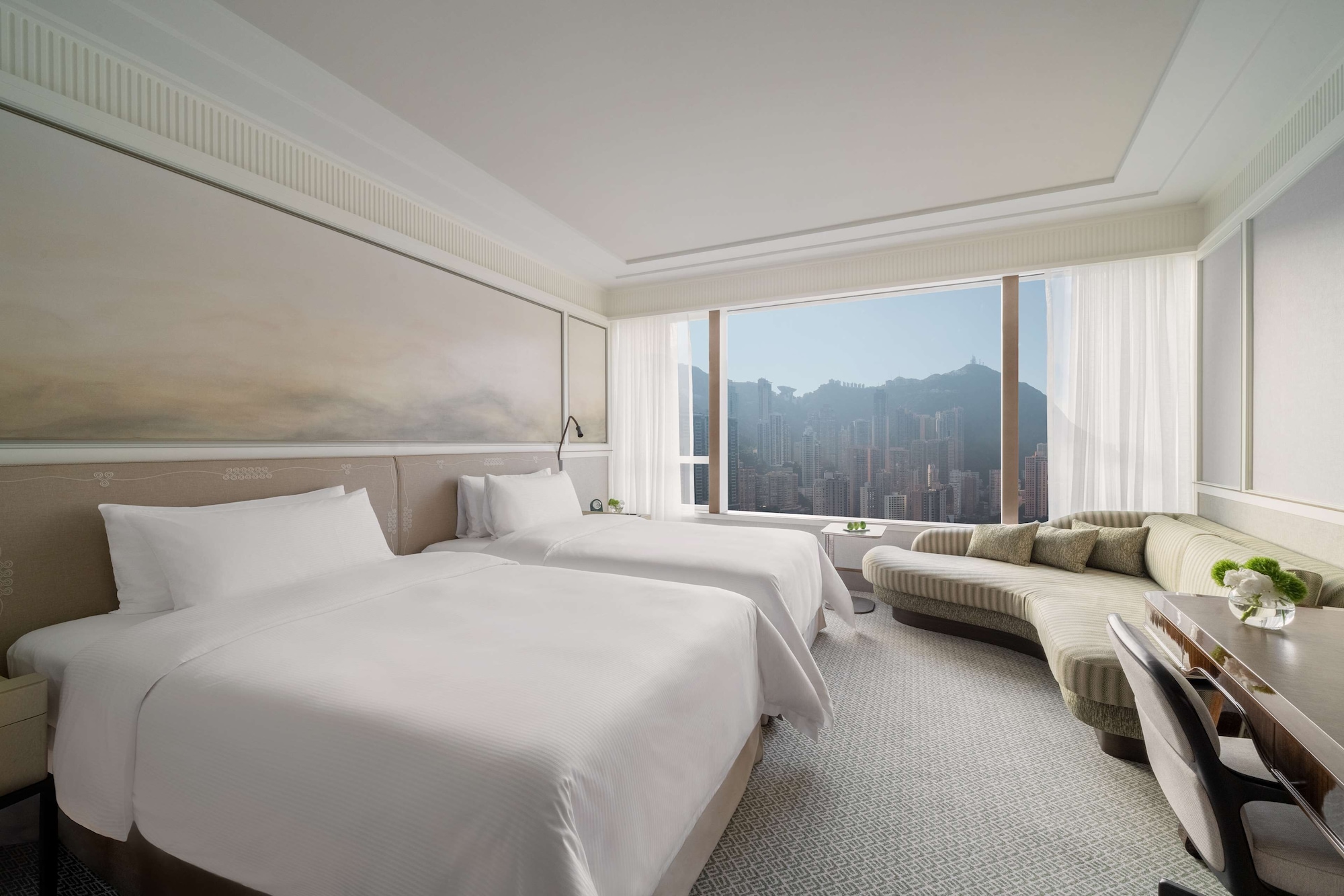 GRAND, PREMIER, TWIN BEDS, PEAK VIEW