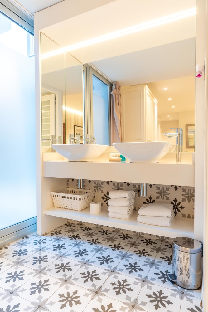 Serennia Fira Gran Via Exclusive Rooms 47/47