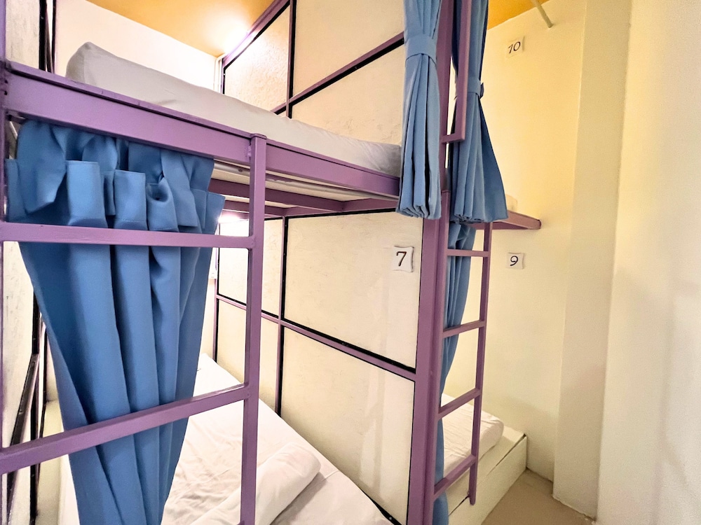 Sleepy Station - Hostel 36/57