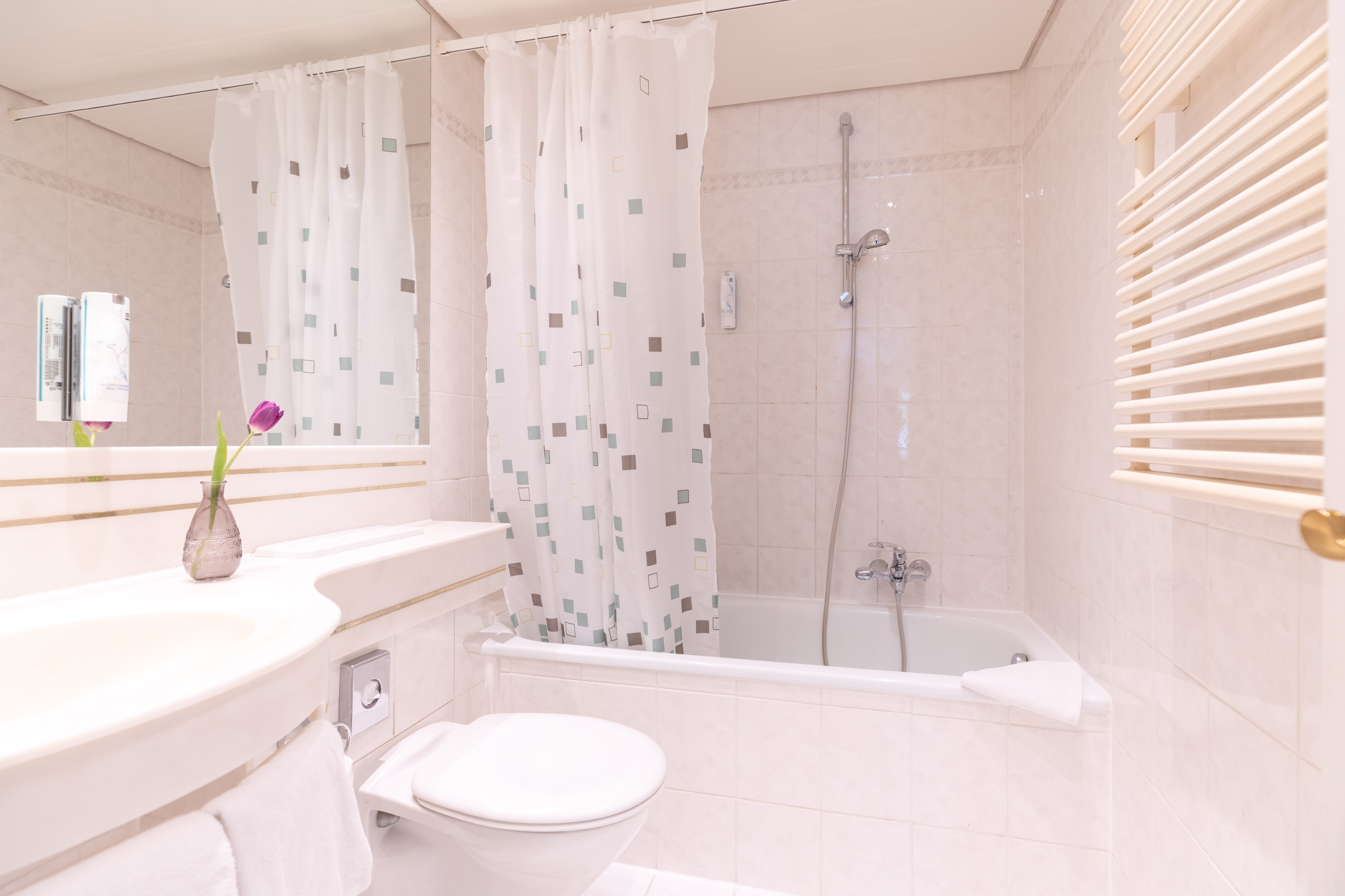 Garner Hotel Friedrichshafen By IHG 47/50
