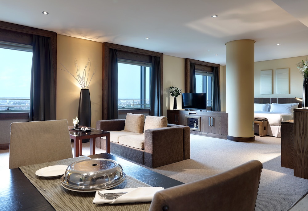 Eurostars Suites Mirasierra 35/63