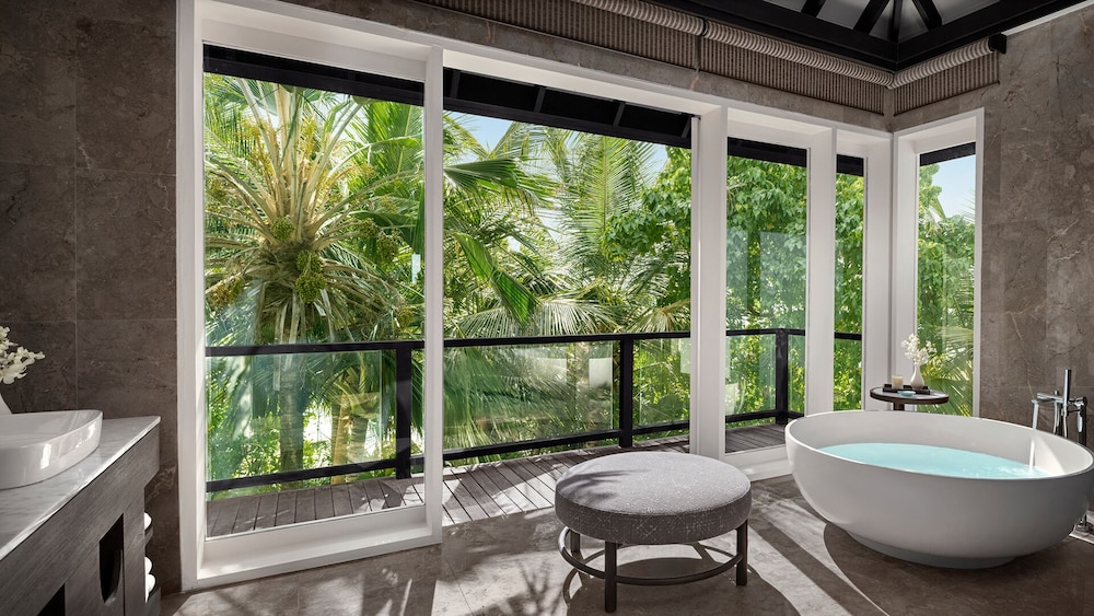 Naladhu Private Island Maldives 64/65