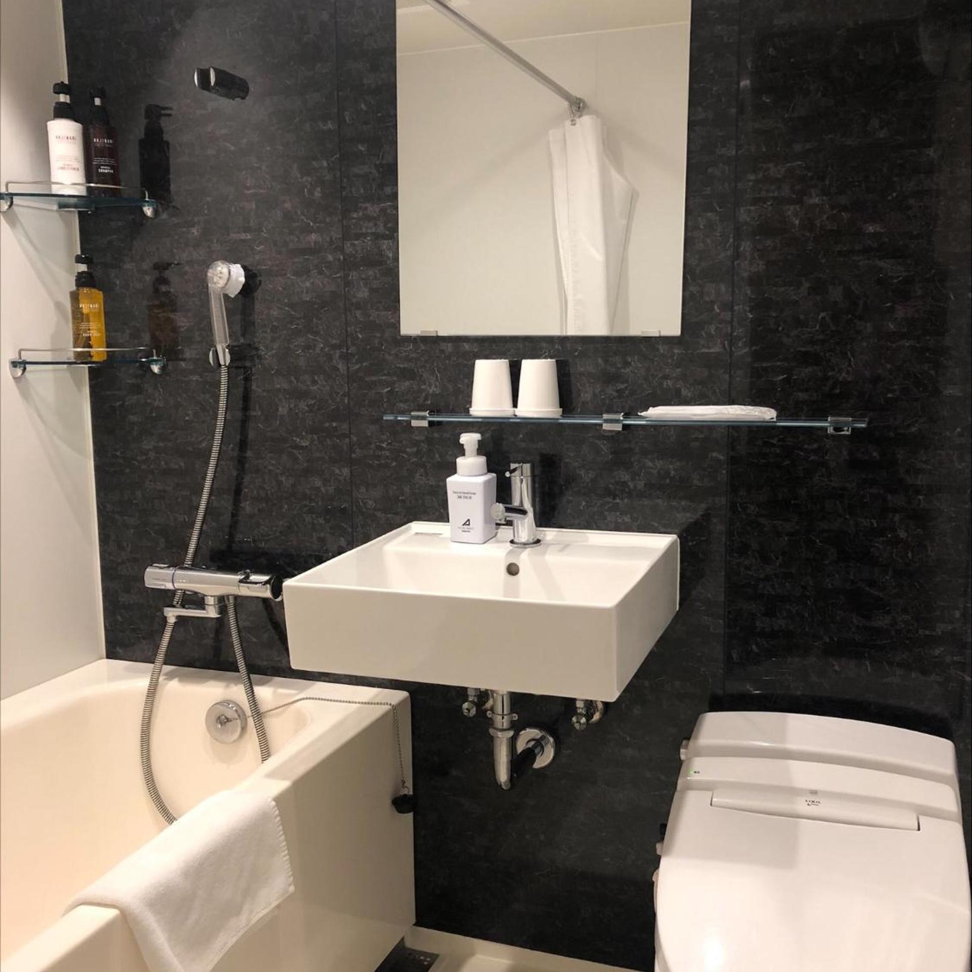 Room, Double Bed, High Floor, Hotel Sui Akasaka by Abest 2/2