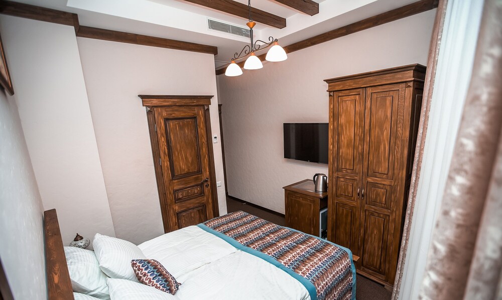 Maajid Hotel 20/50