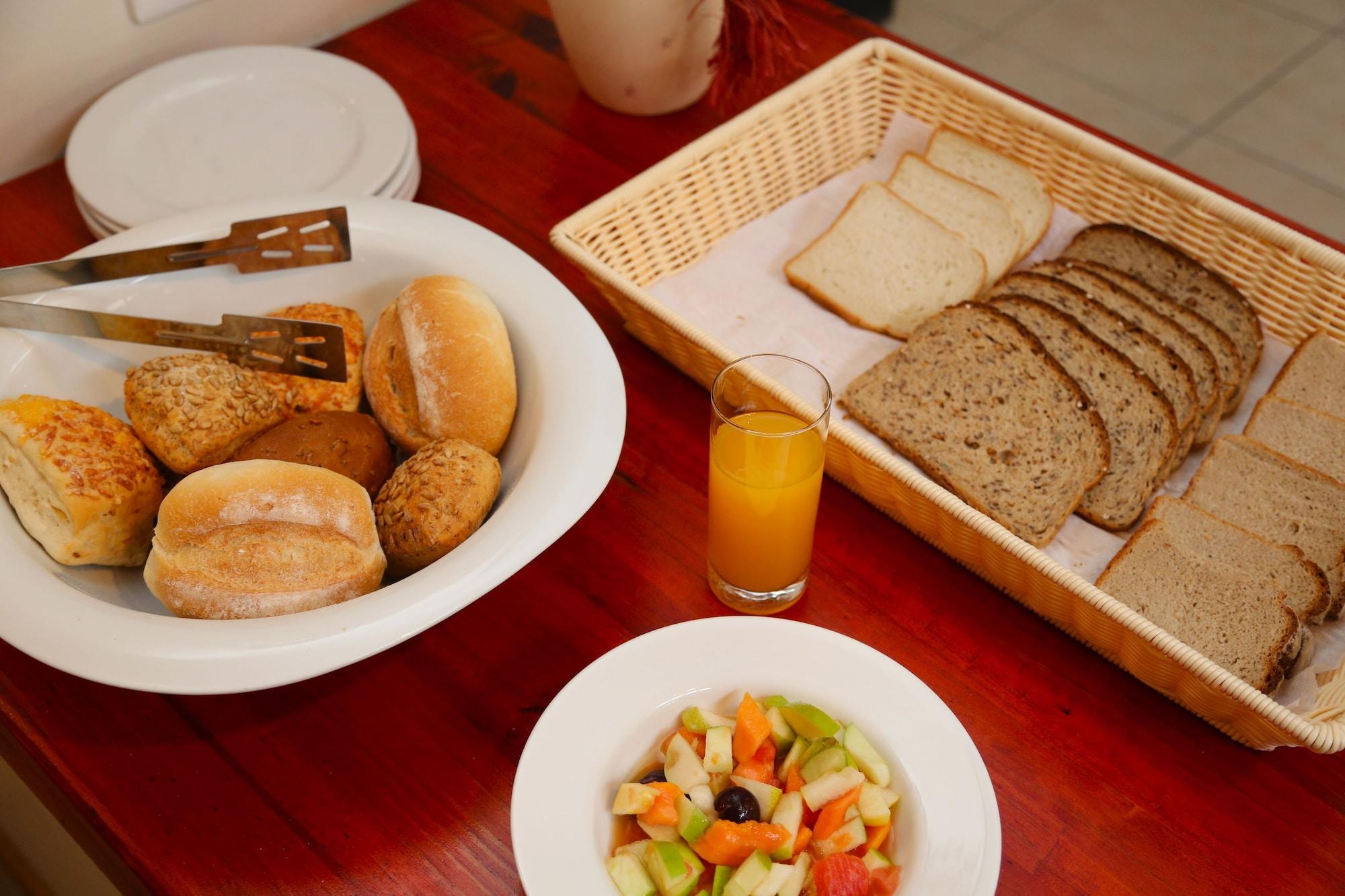 Stay At Swakop Guesthouse 17/25