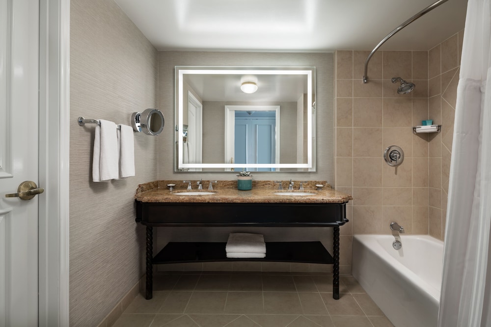 Hyatt Regency Huntington Beach Resort Spa 48/48