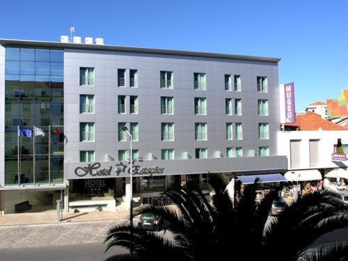 Hotel 4 Estacoes 4/50