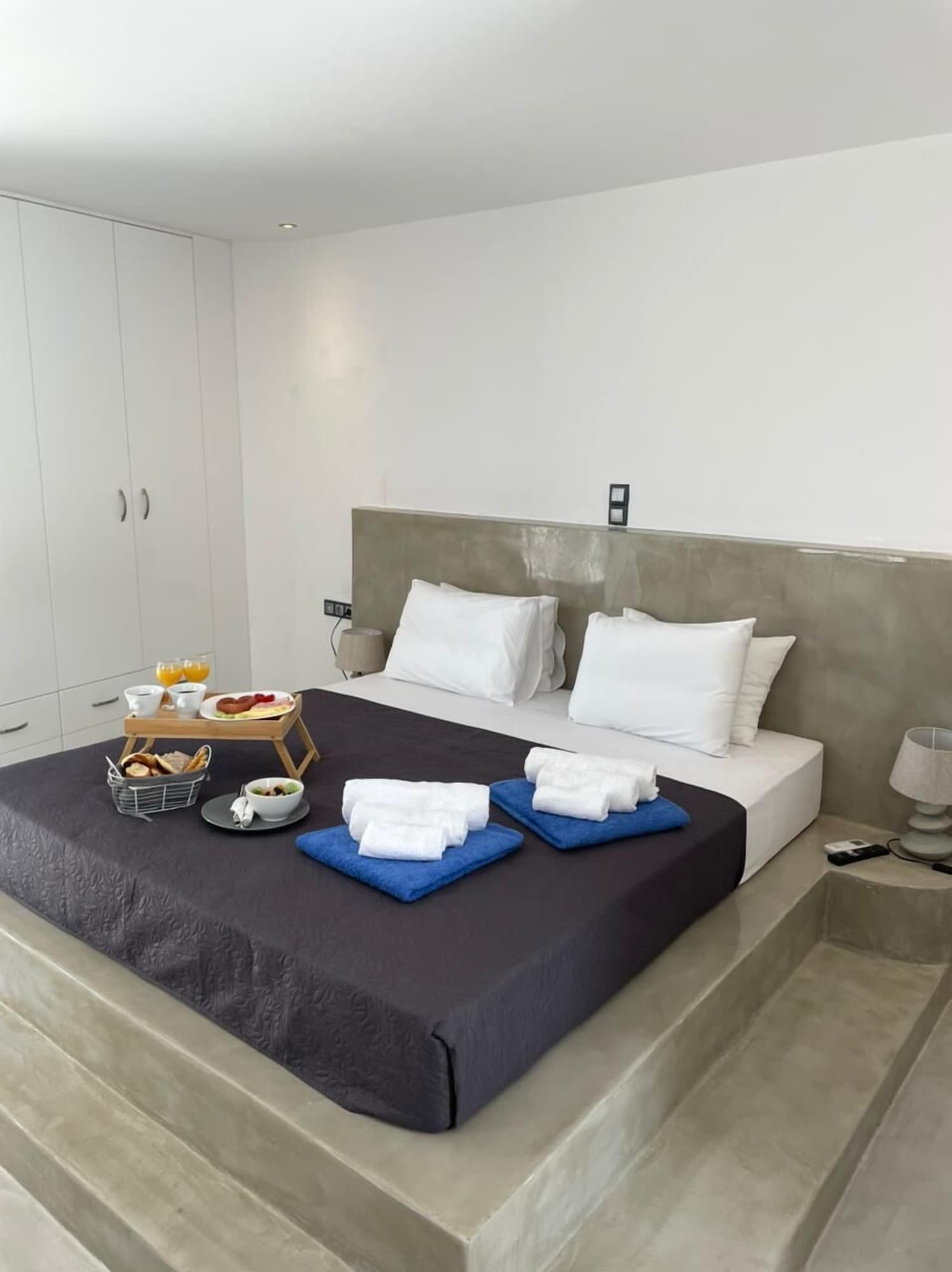 Junior Suite, Studio, King Bed, Sofa, Hot Tub