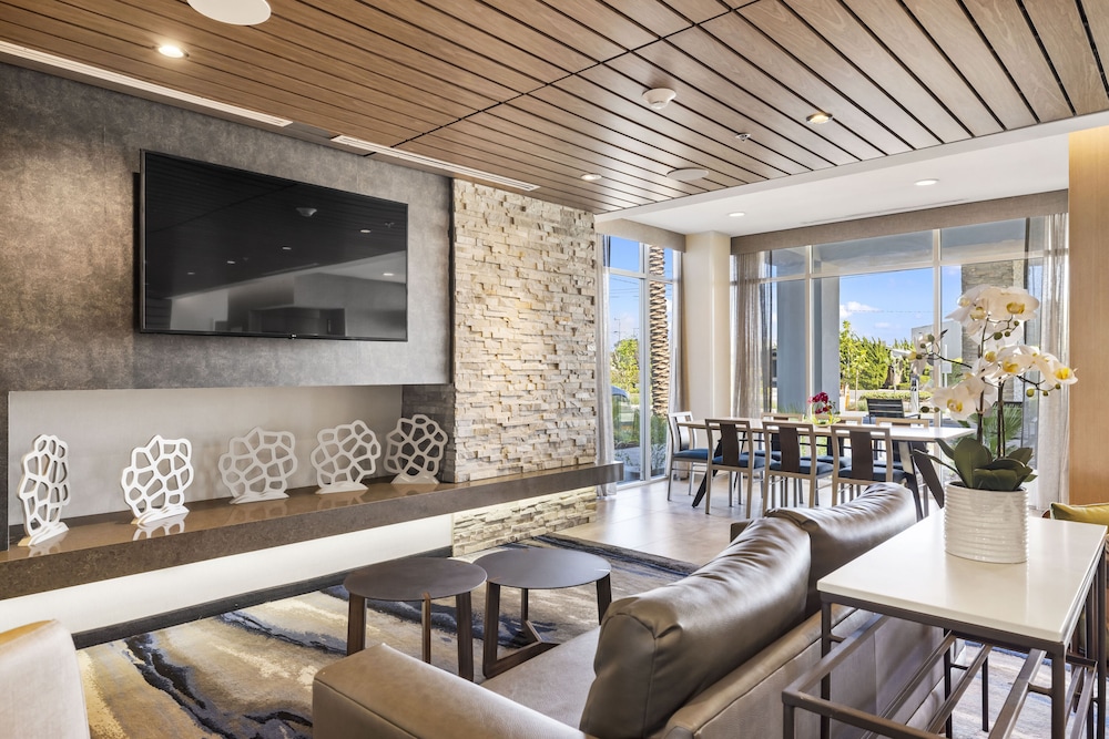 Fairfield by Marriott Inn & Suites San Francisco Airport Oyster Point Area 25/46