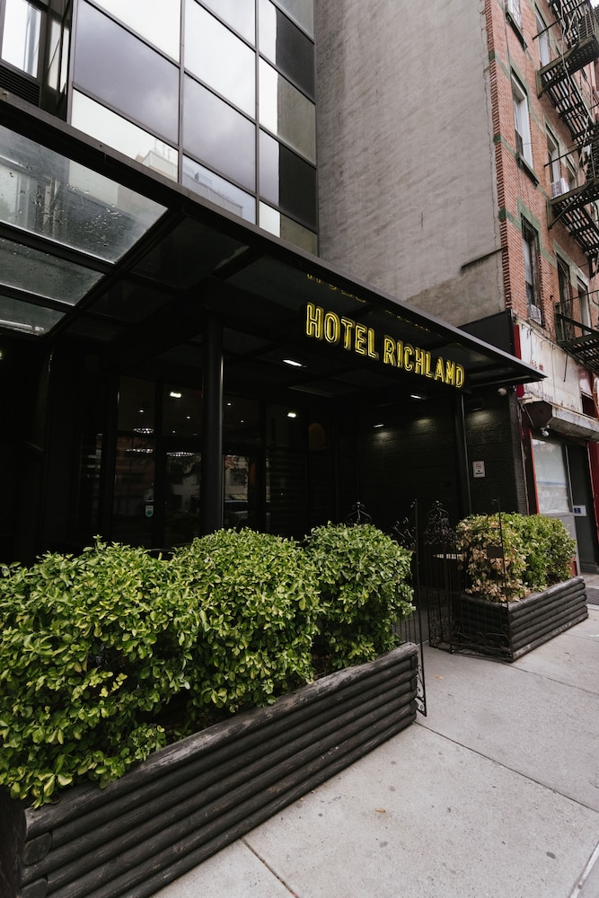 Hotel Richland LES 5/50