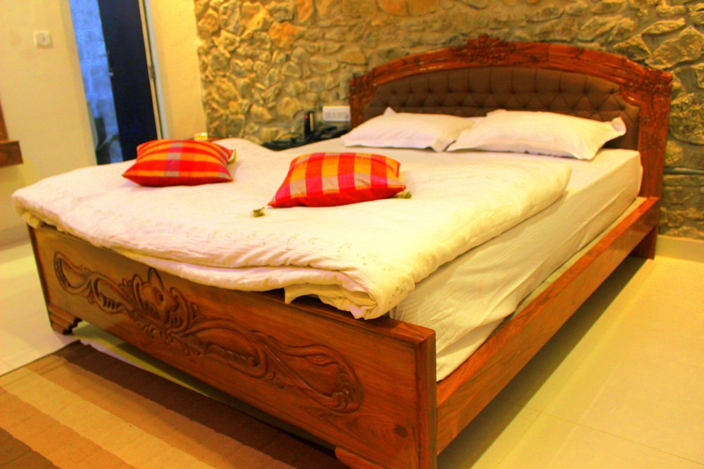 Hotel Toppers Corner Mount Abu 42/67