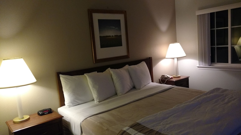 Affordable Suites of America 10/29