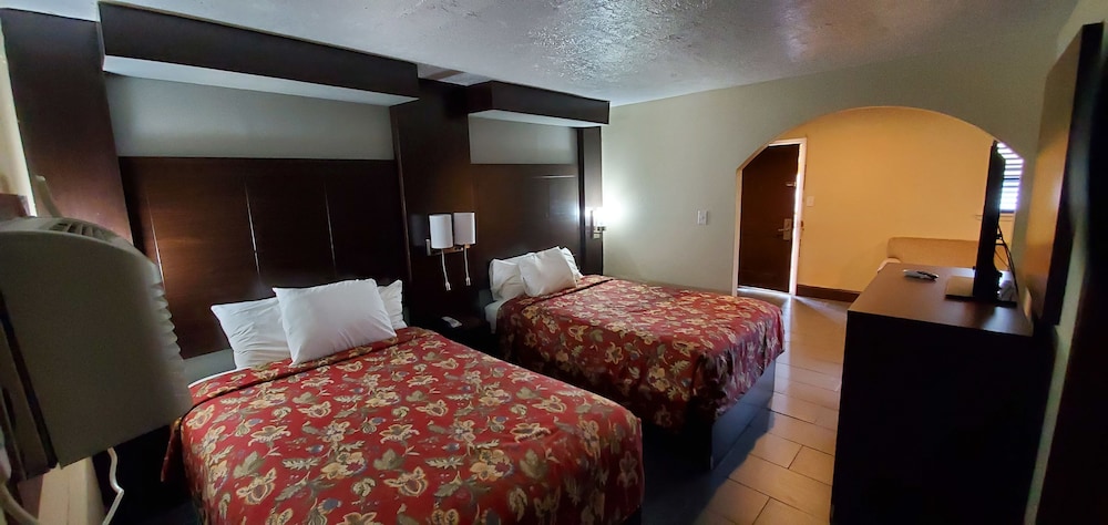 Rodeway Inn & Suites Houston near Medical Center 9/32