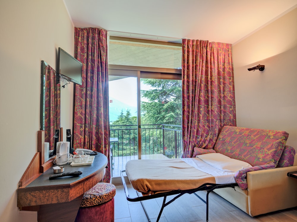 Leonardo Da Vinci Hotel 27/73