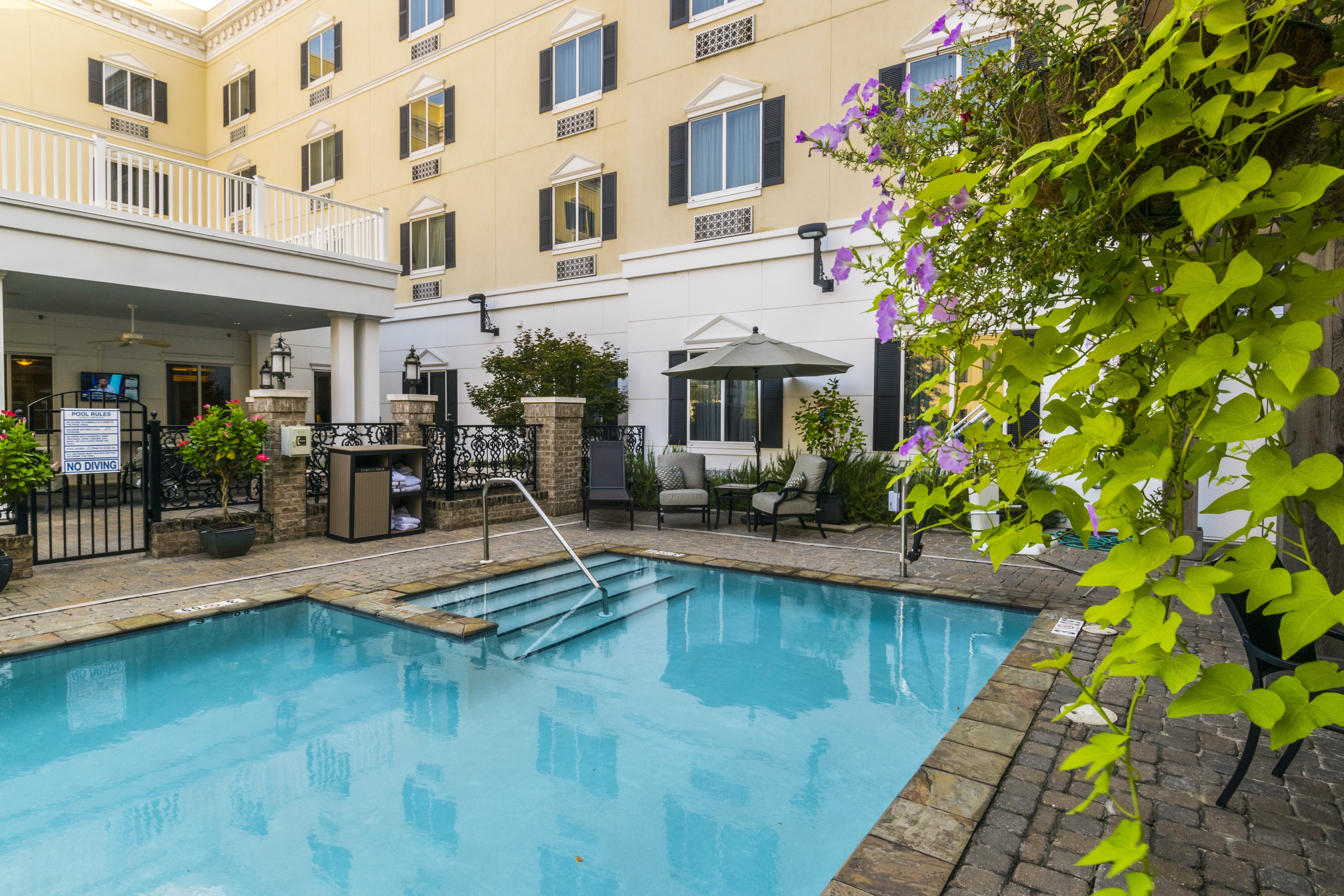 Candlewood Suites Mobile-Downtown 39/41