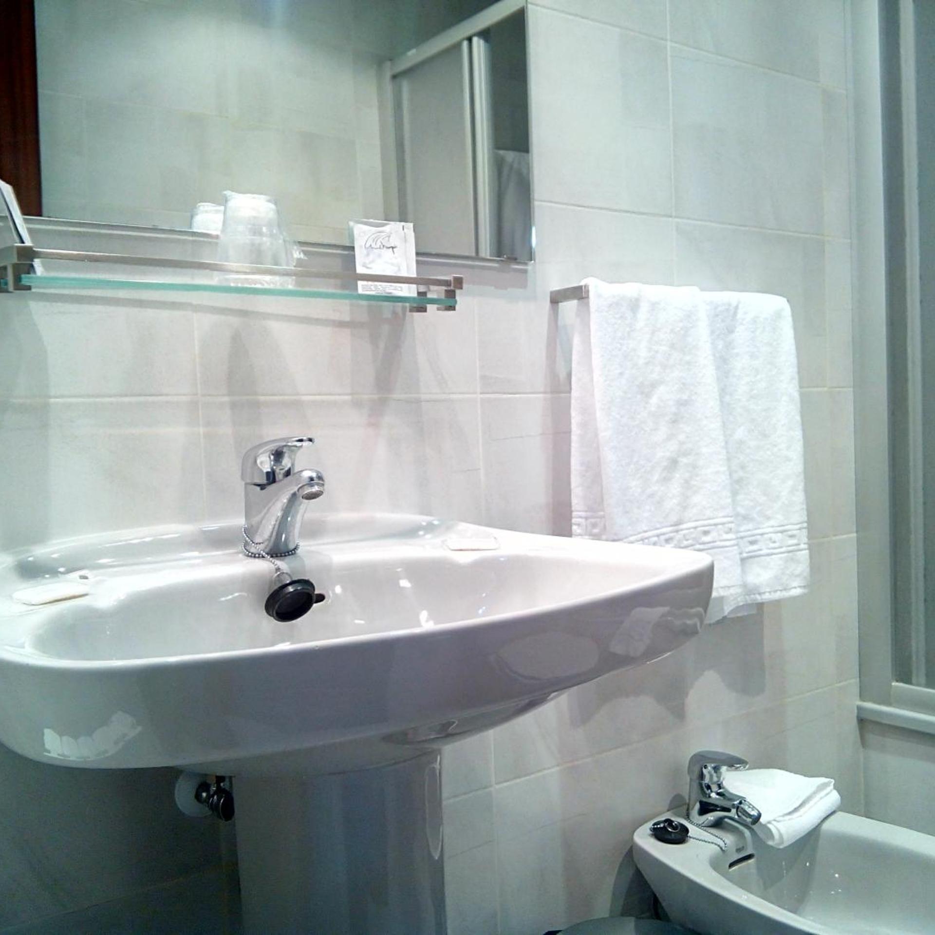 Delicias Hotel 65/67