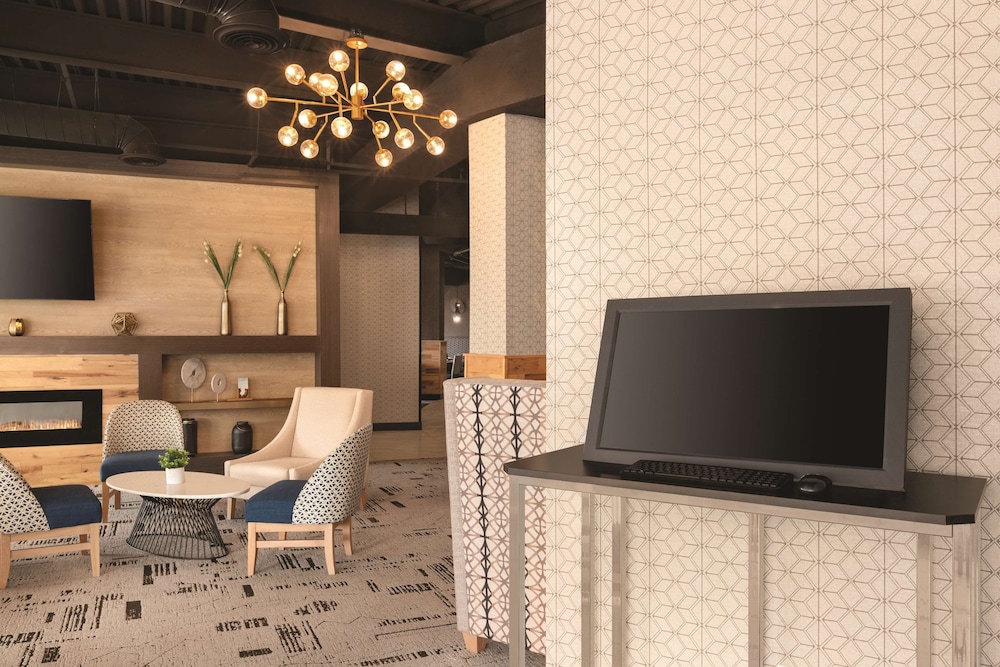 Holiday Inn Philadelphia Arpt-Stadium Area 4/54