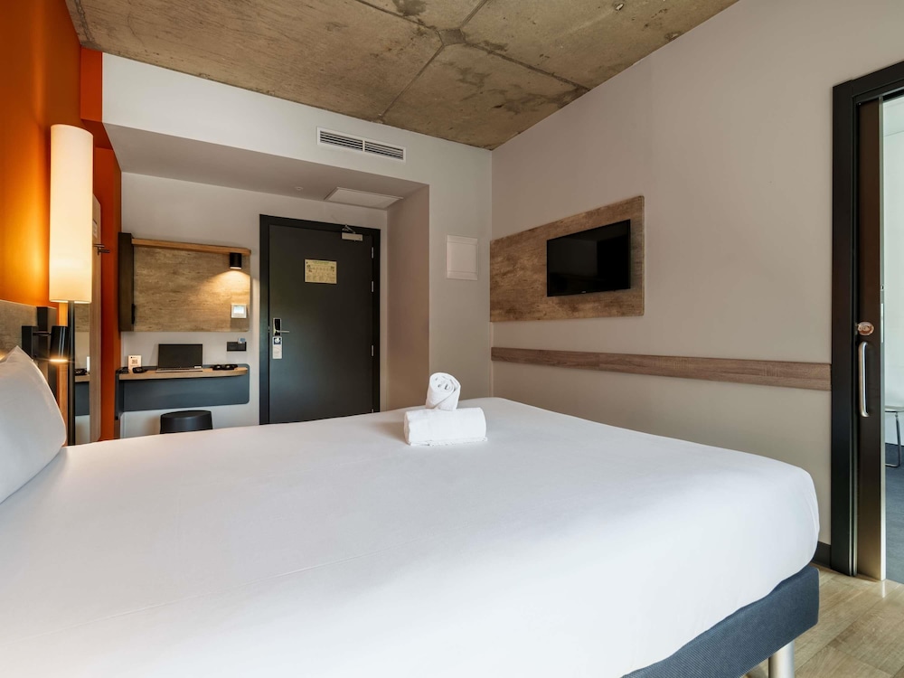 ibis budget Madrid Aeropuerto 27/58